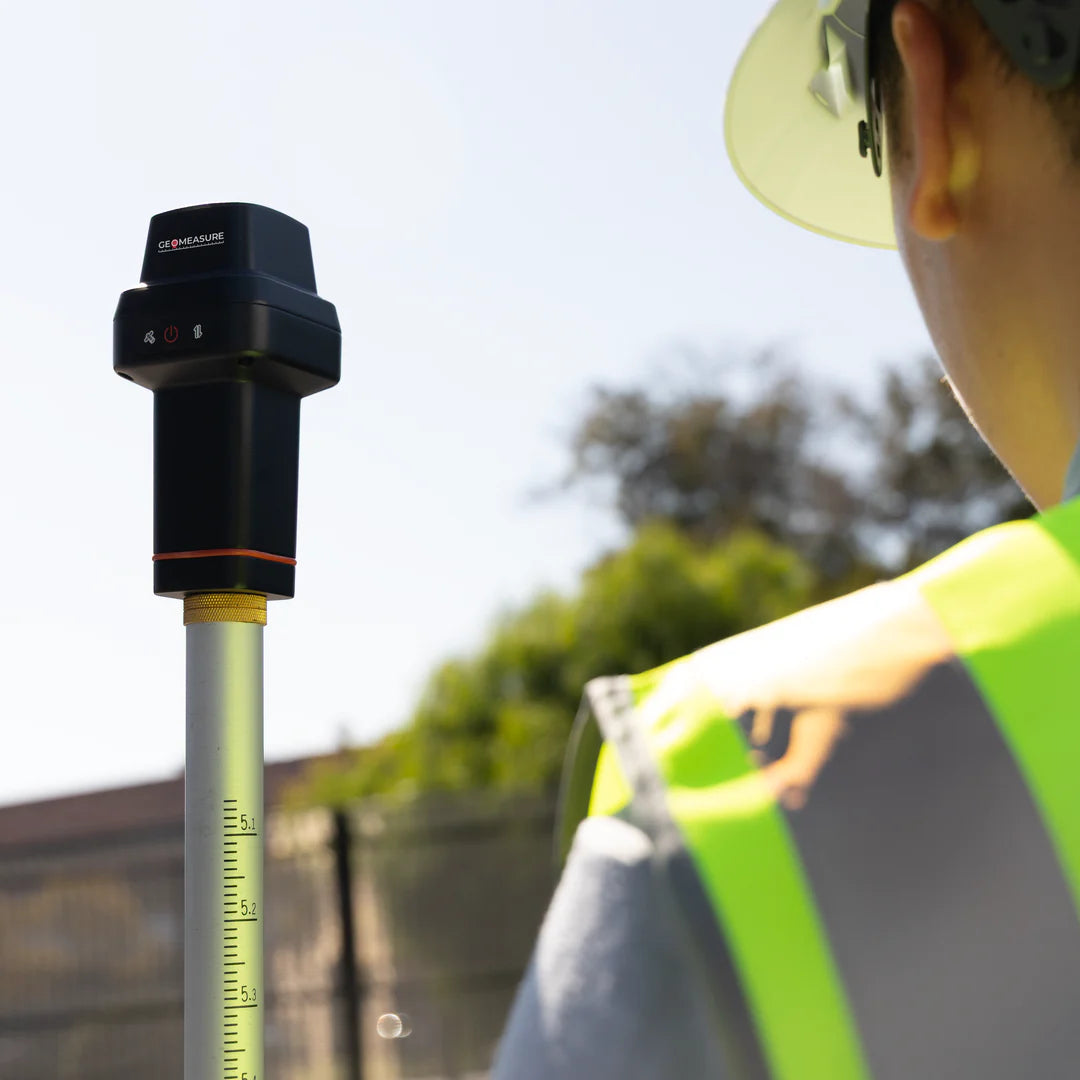 GEO-MEASURE: Handheld GNSS RTK Receiver